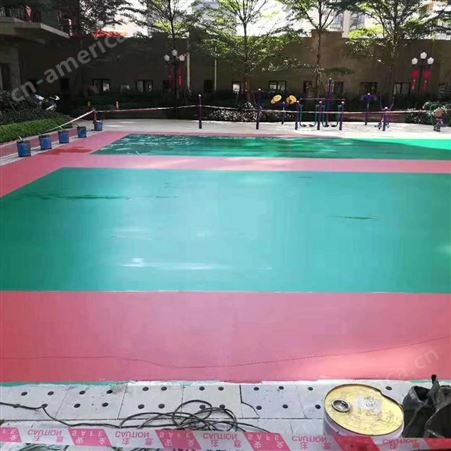 球场工程公司 广西崇左扶绥 彩色体育运动场 塑胶球场悬浮地板