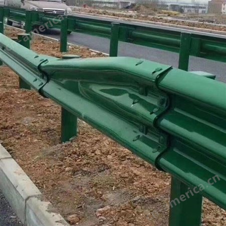 嘉兴平湖公路波形护栏-高速防撞护栏厂家安装胜皇