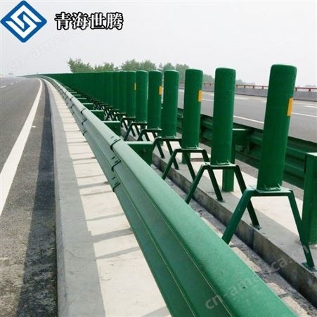 新疆世腾双波护栏板厂家 哈密绿色双波乡村公路护栏板 